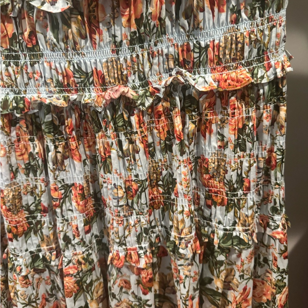 Doen Floral Smocked Midi Dress - Picture 4 of 8